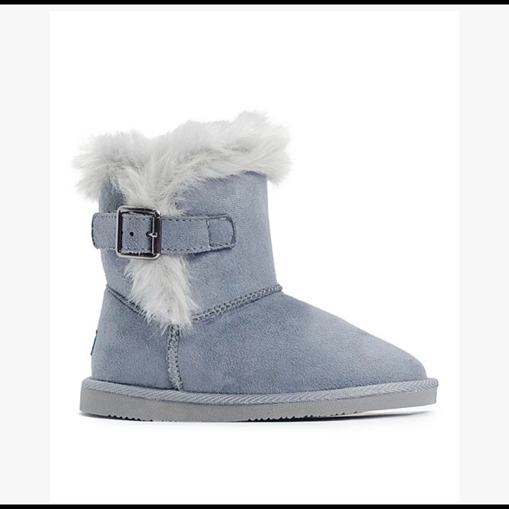 Revolution gray winter boots size 6